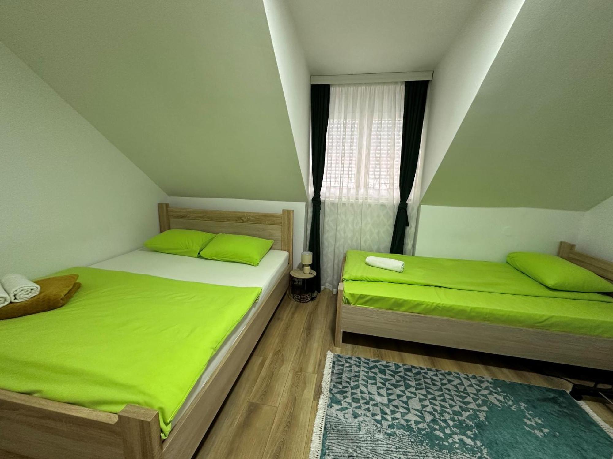 Apartman Vucinic Цетинє Екстер'єр фото